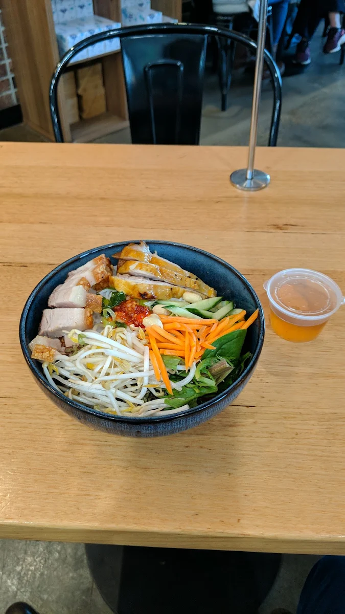 Highlights, Old Man Pho Waurn Ponds - Vietnamese Restaurant