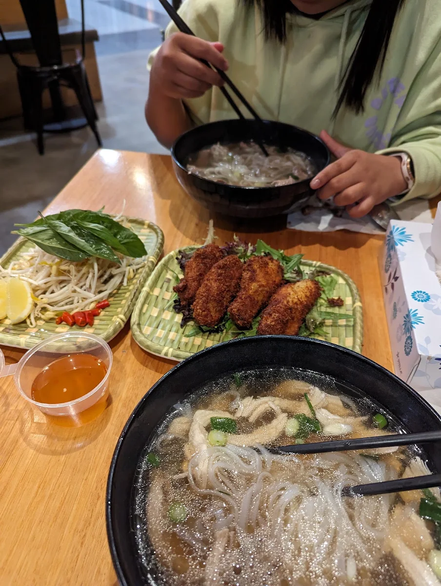 Highlights, Old Man Pho Waurn Ponds - Vietnamese Restaurant