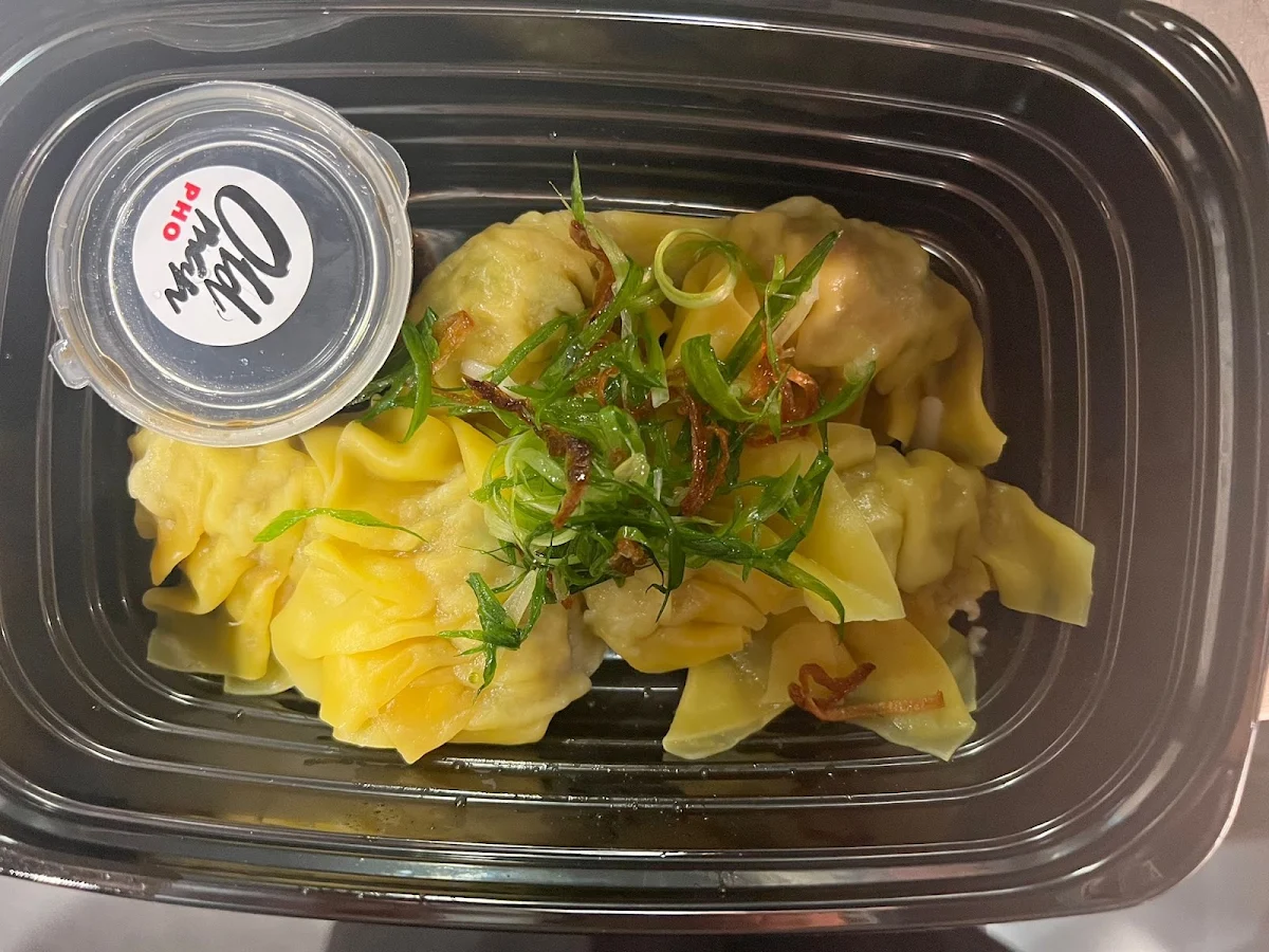 OMP Dumplings Steamed or Fried, Old Man Pho Waurn Ponds - Vietnamese Restaurant
