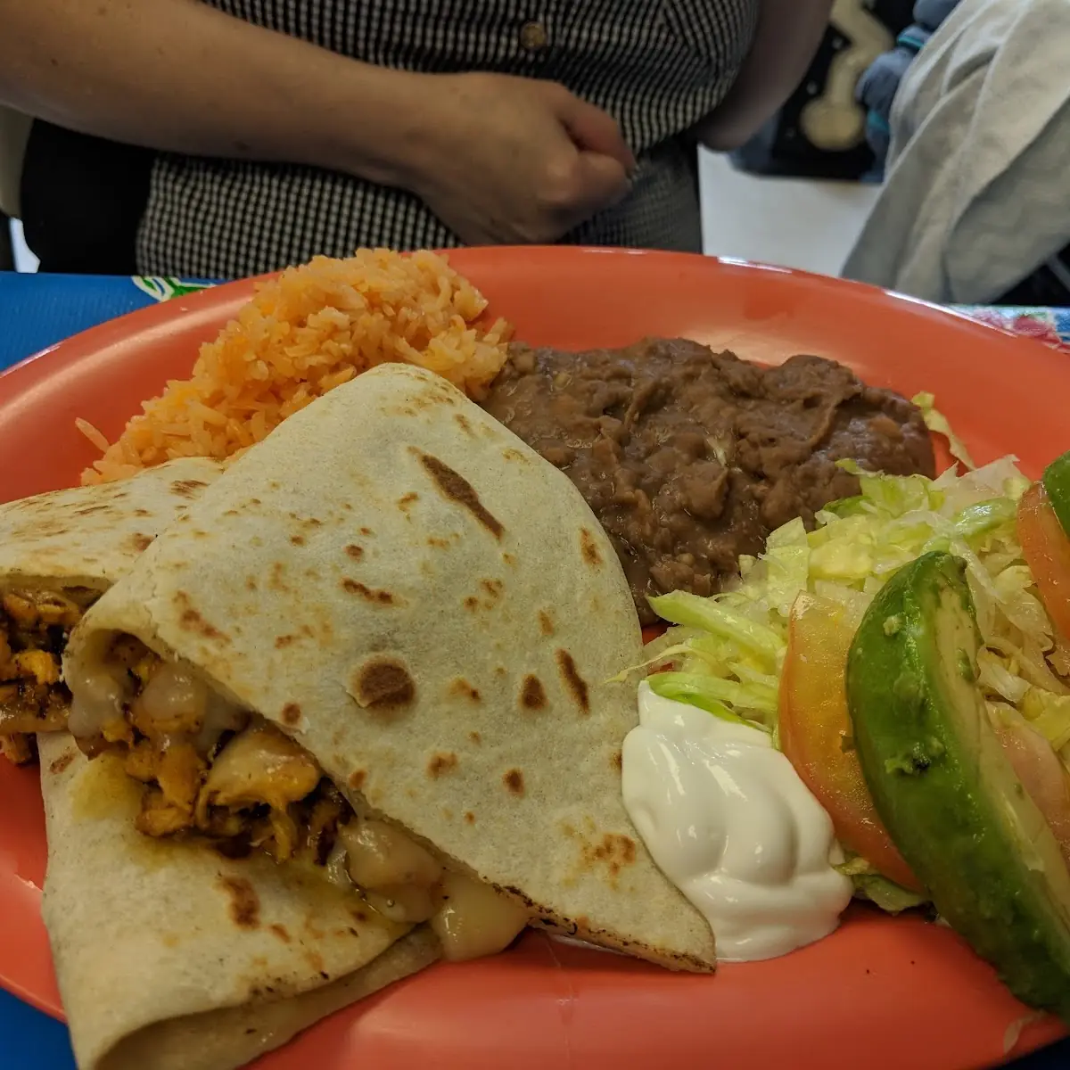 Quesadilla Con Pollo