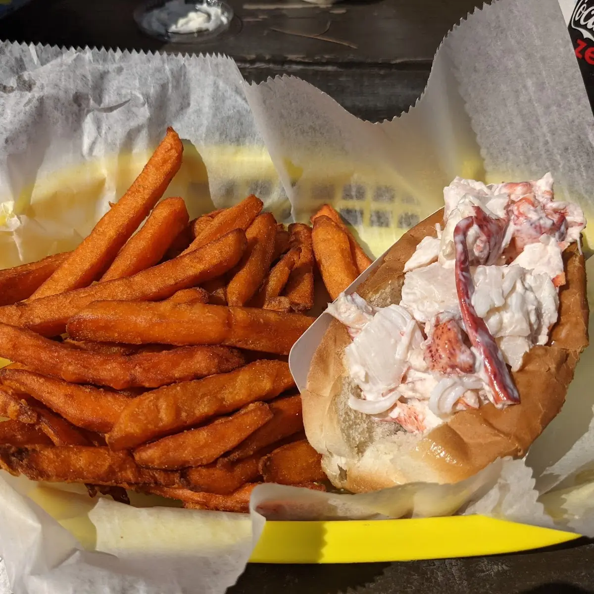 Maine Lobster Roll