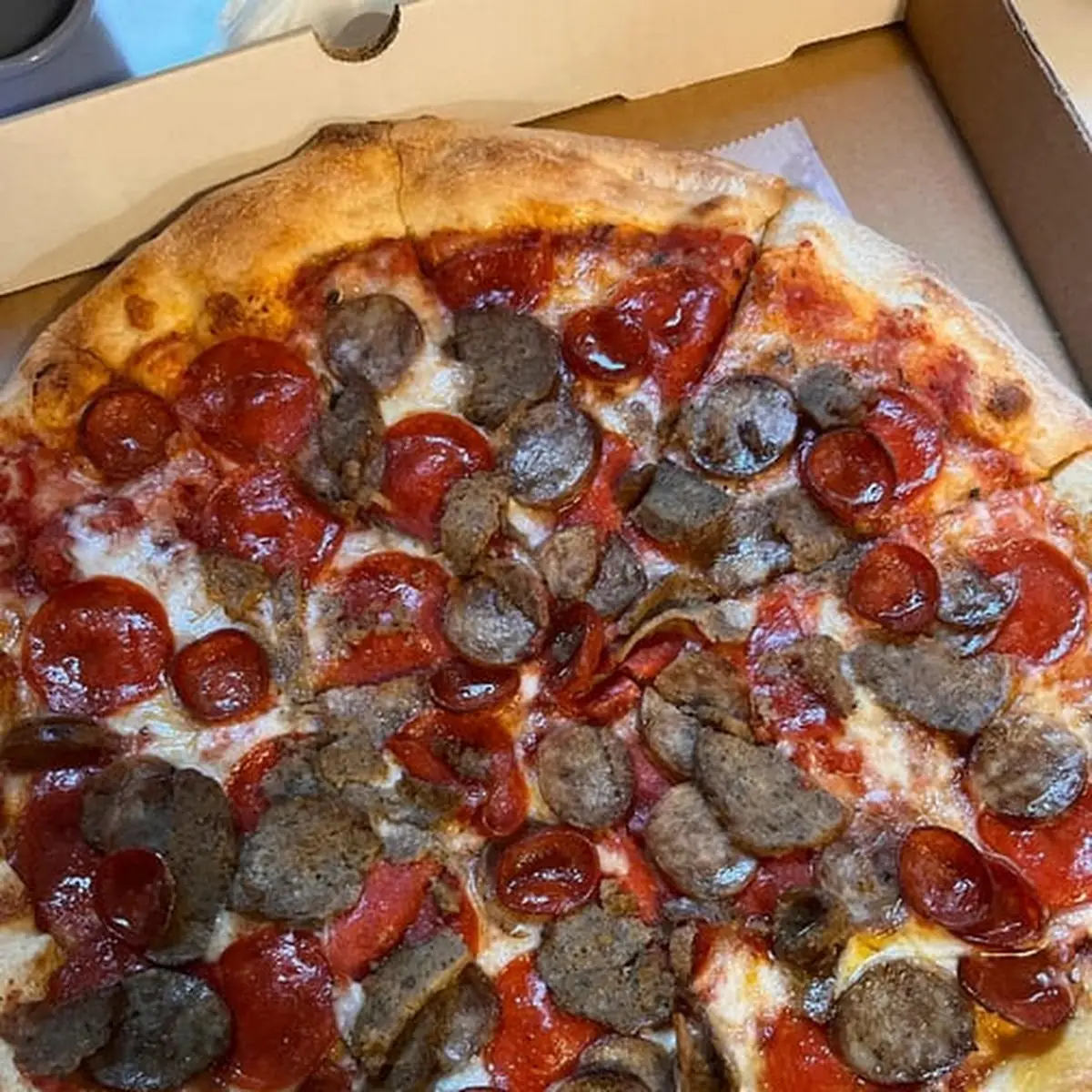 12" Hot Honey Pepperoni