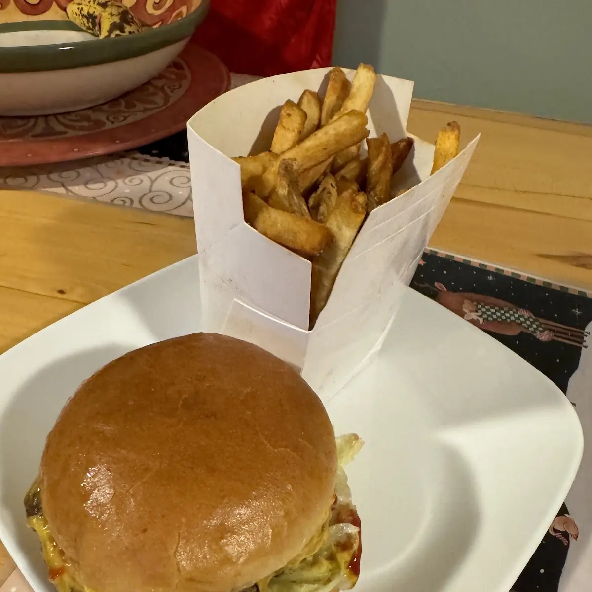 Original Cheeseburger and Fries, Simon’s Prime Hamburger