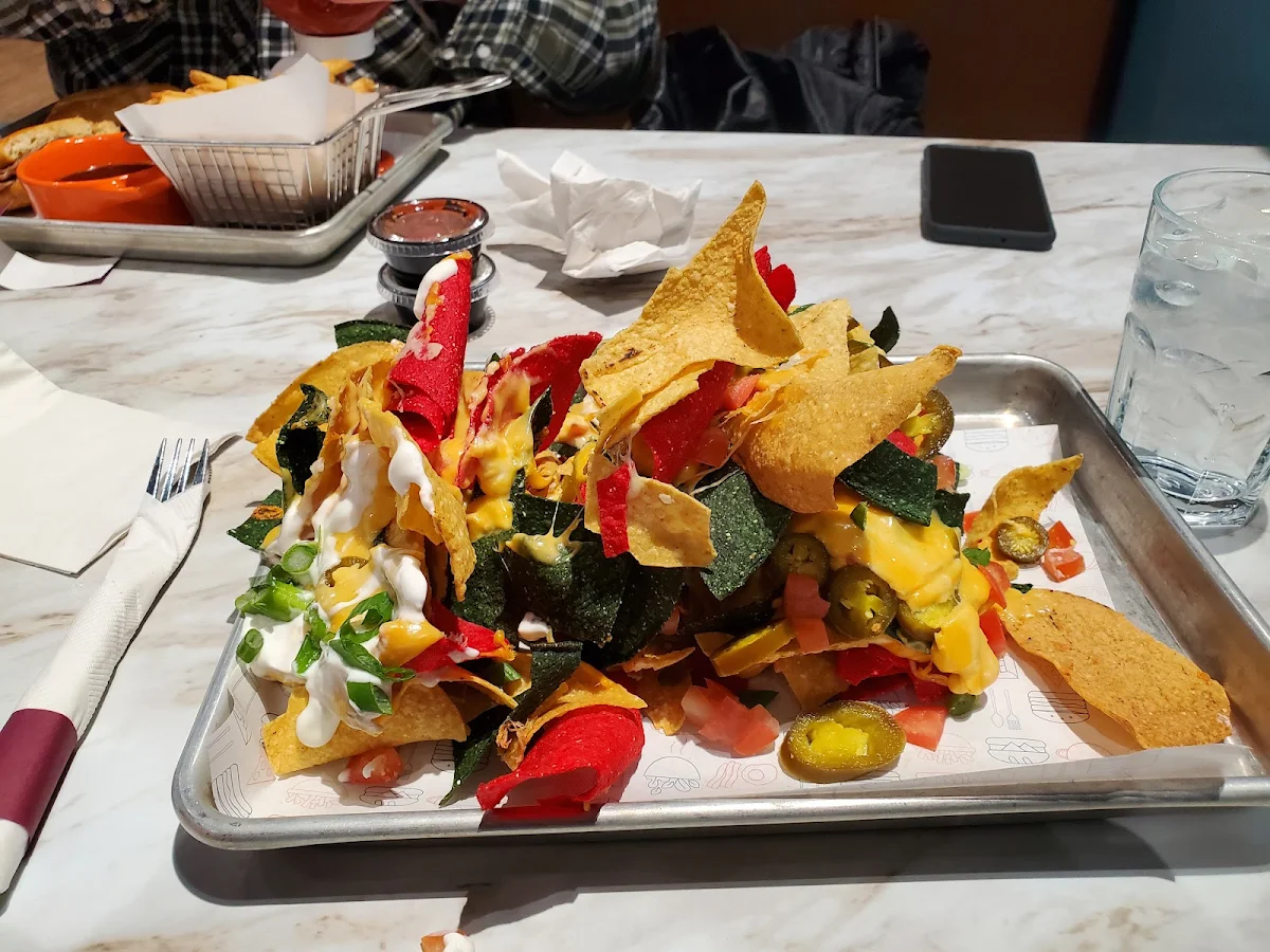 Trash Can Nachos, Lulu's Kitchen