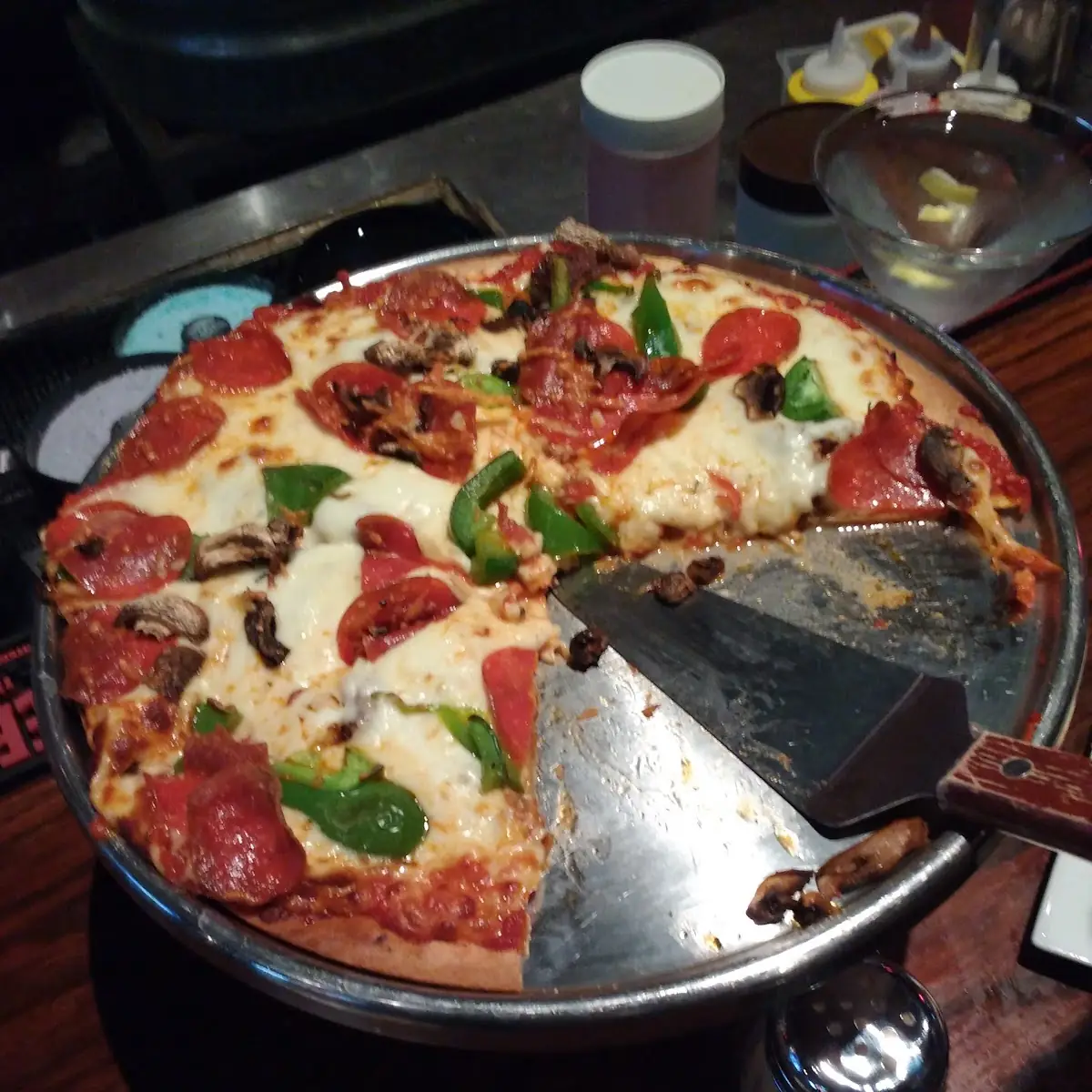 The Martinis Supreme Pizza