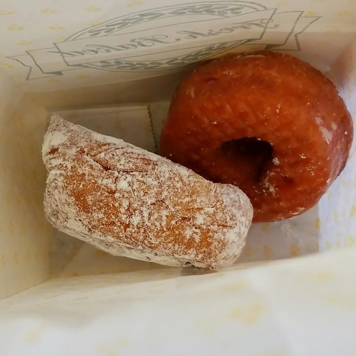 Vanilla Cream Donut