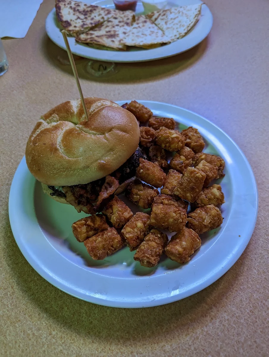 Black & Blue Burger