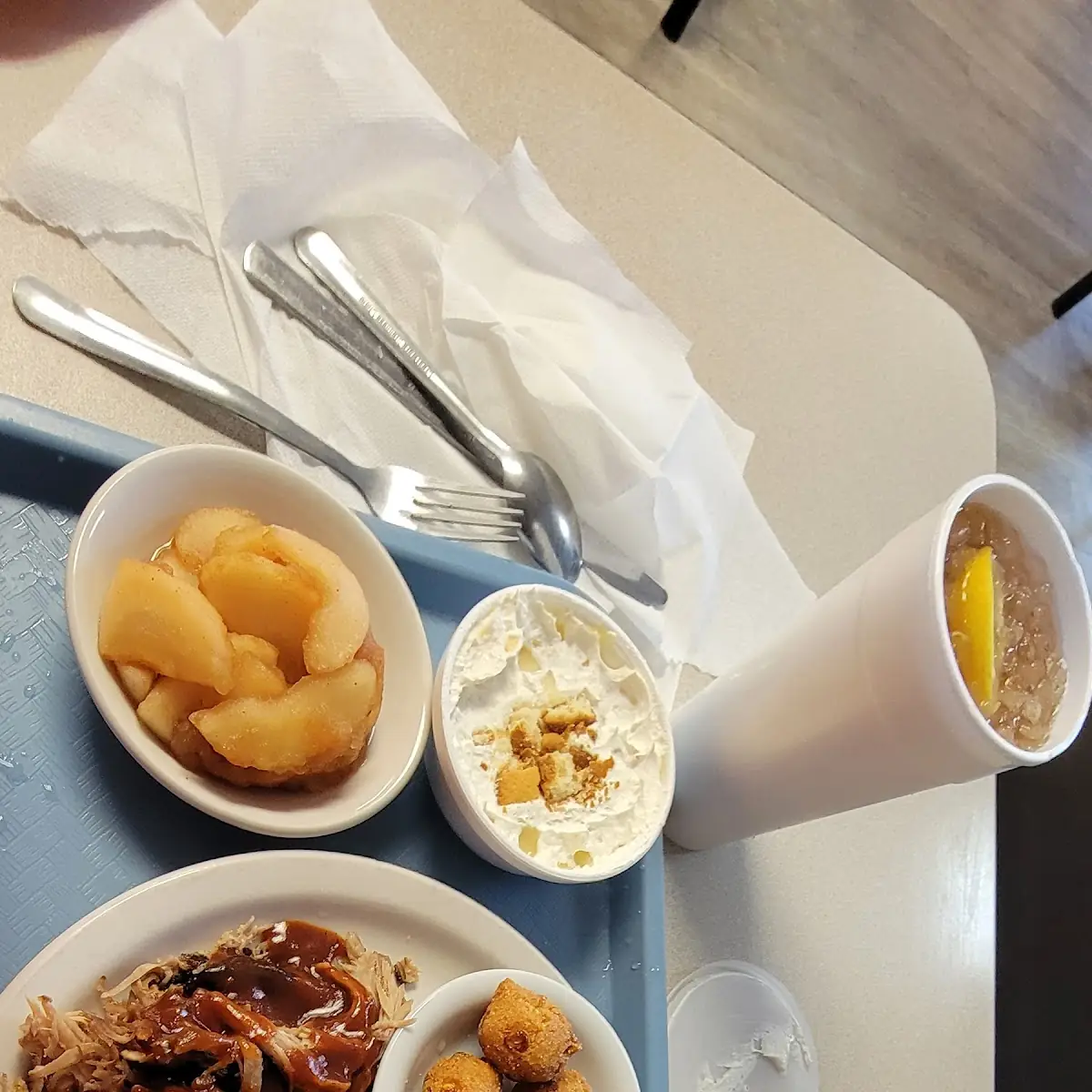 BBQ Mac&Cheese Hush Puppies