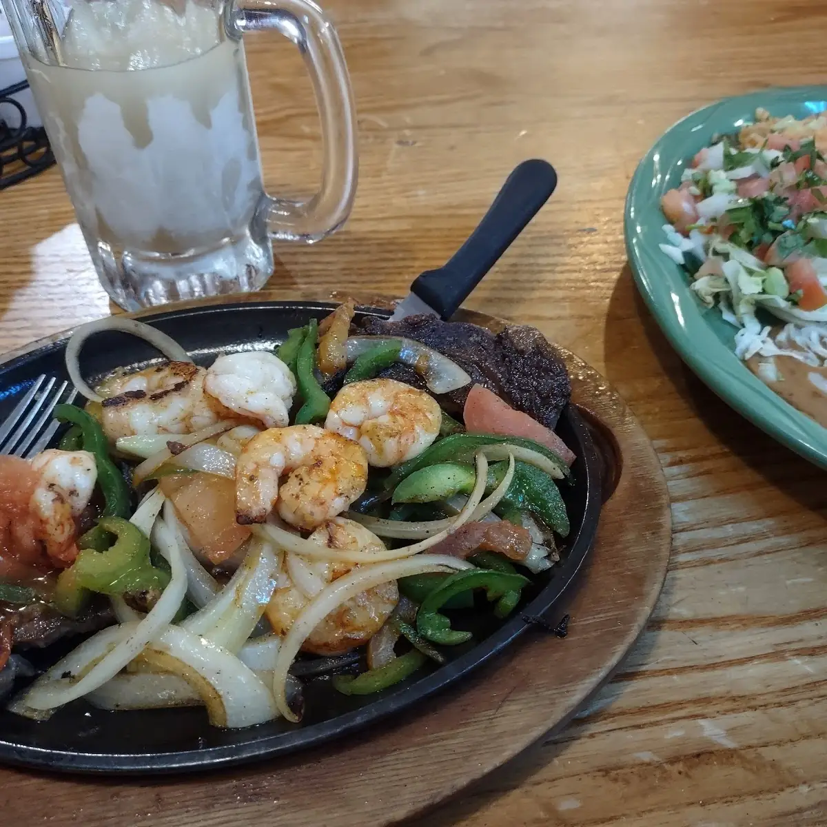 Grilled Shrimp Fajitas