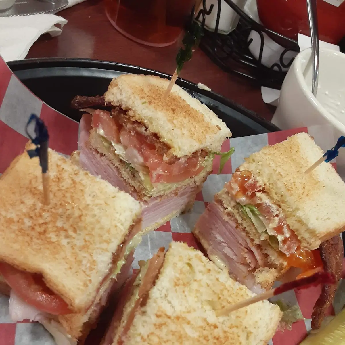 blt Club Sandwich