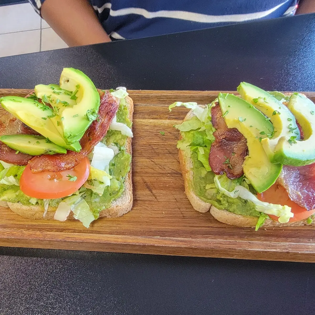 Blta Arugula Guacamole Red Onions Tomatoes Bacon Avocado Oregano