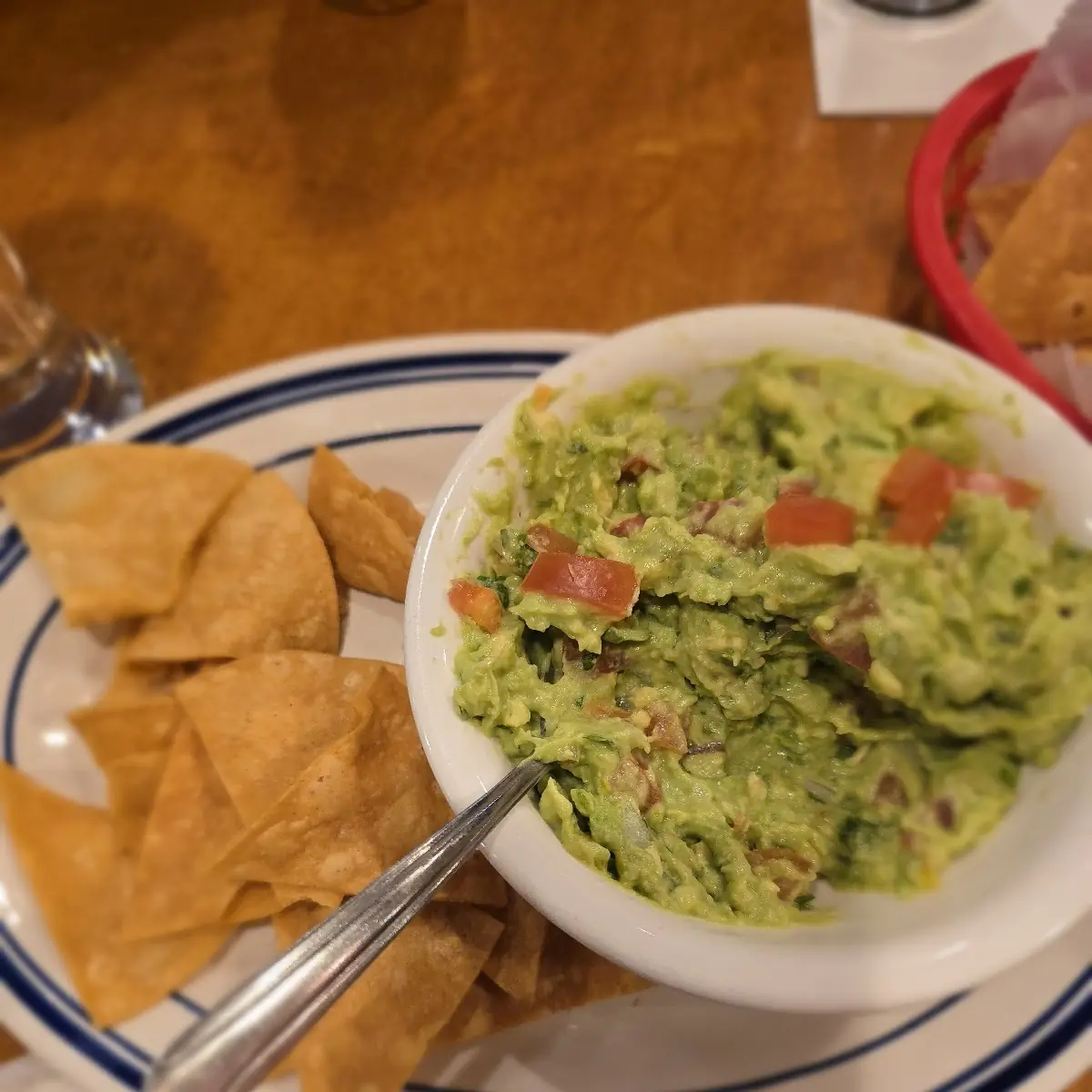 Guacamole con Chips / Guacamole with Chips