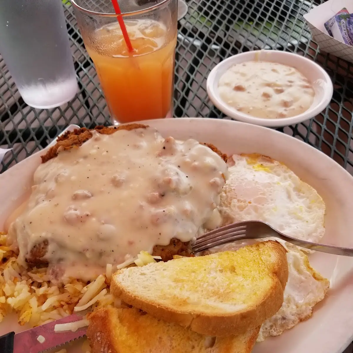 Early Bird Biscuits & Gravy