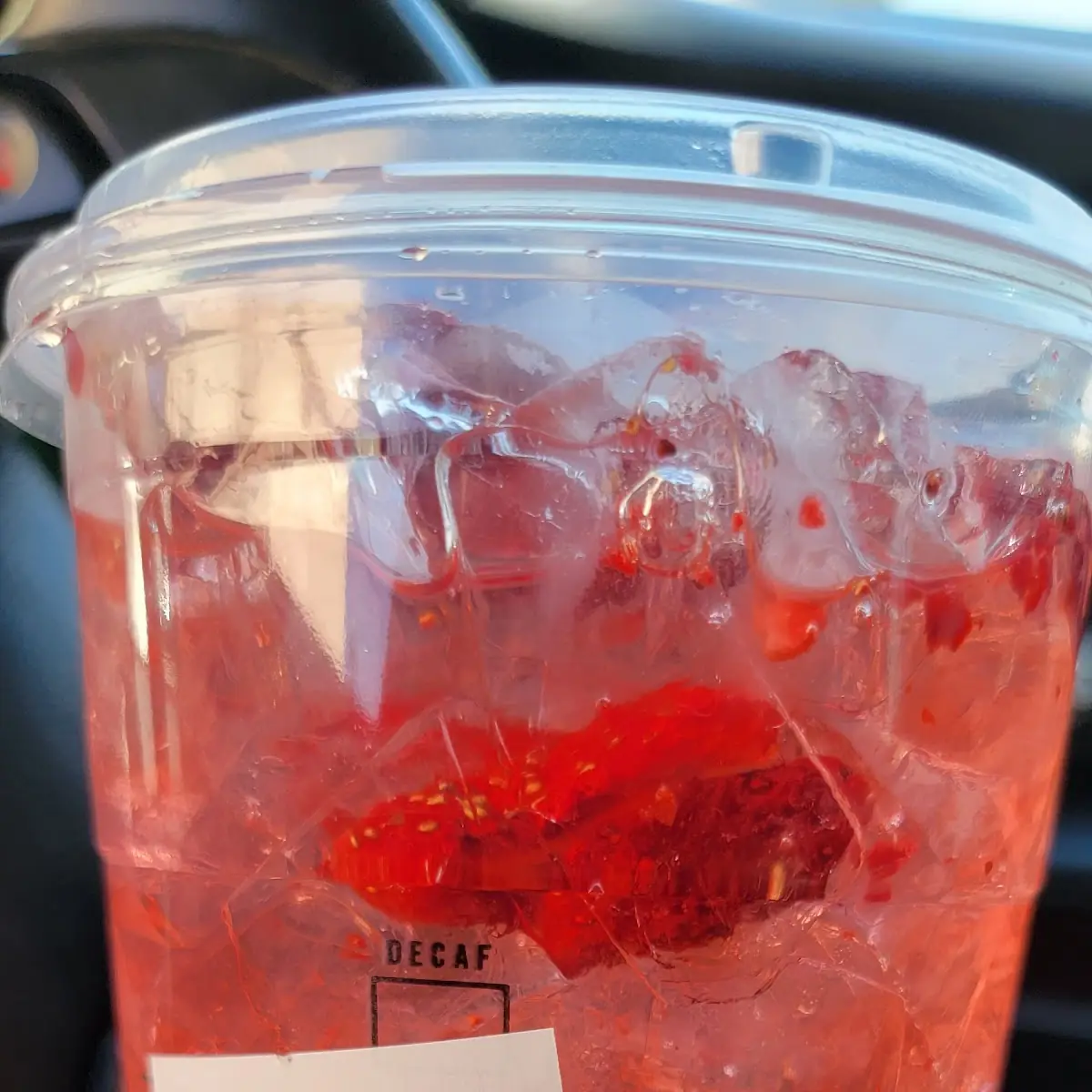 Strawberry Açaí Starbucks Refreshers Beverage