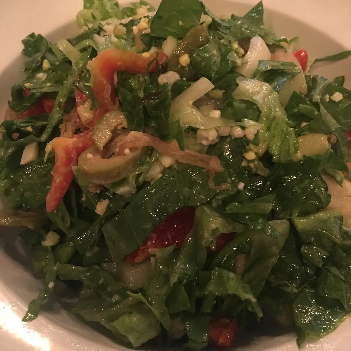 MEMA’S Baby Spinach Salad