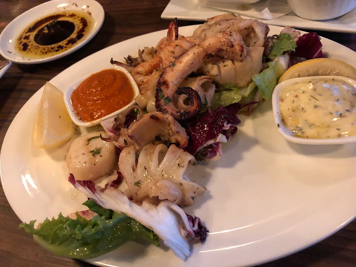 Grilled Seafood Platter