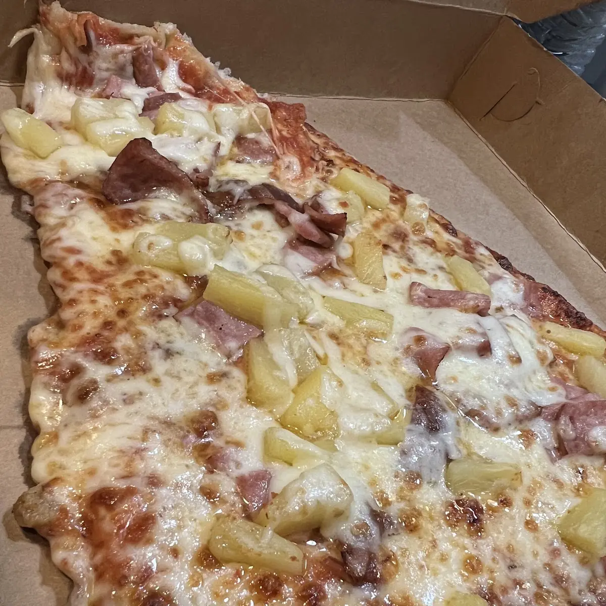 Hawaiian Pizza