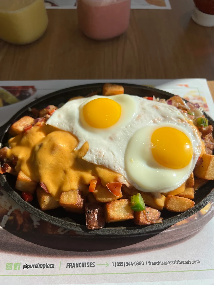 Breakfast Poutine Breakfast Poutine
