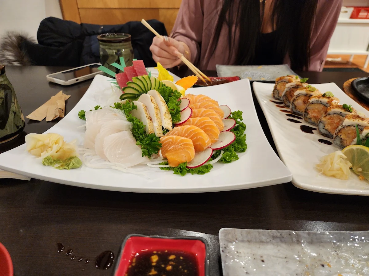 Sashimi Platter, Oyaji Sushi (à la carte)