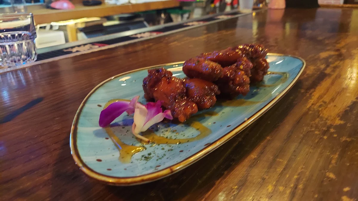 Hot Honey Chicken Wings