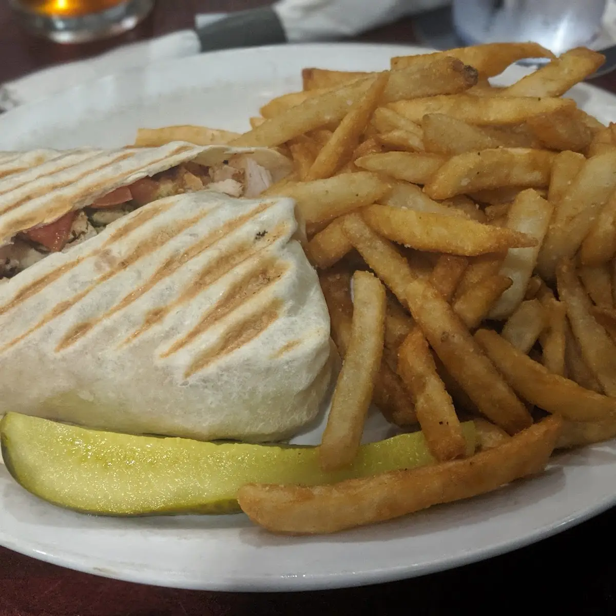 Mac and Cheese Wrap with Crispy Chicken