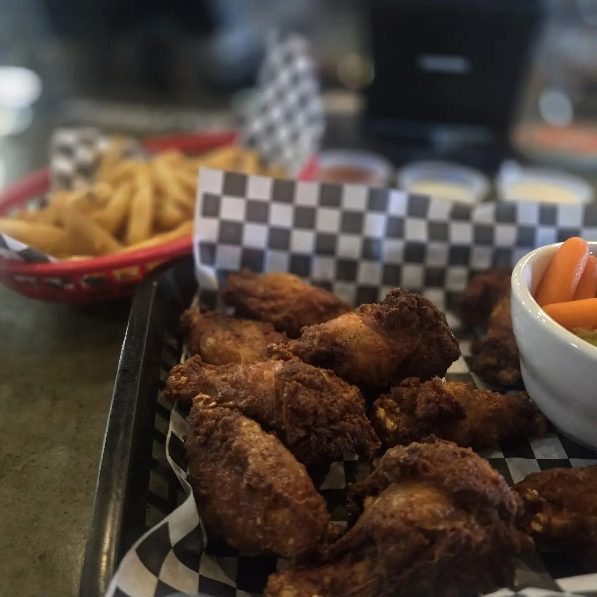 Chicken Wings with Fries