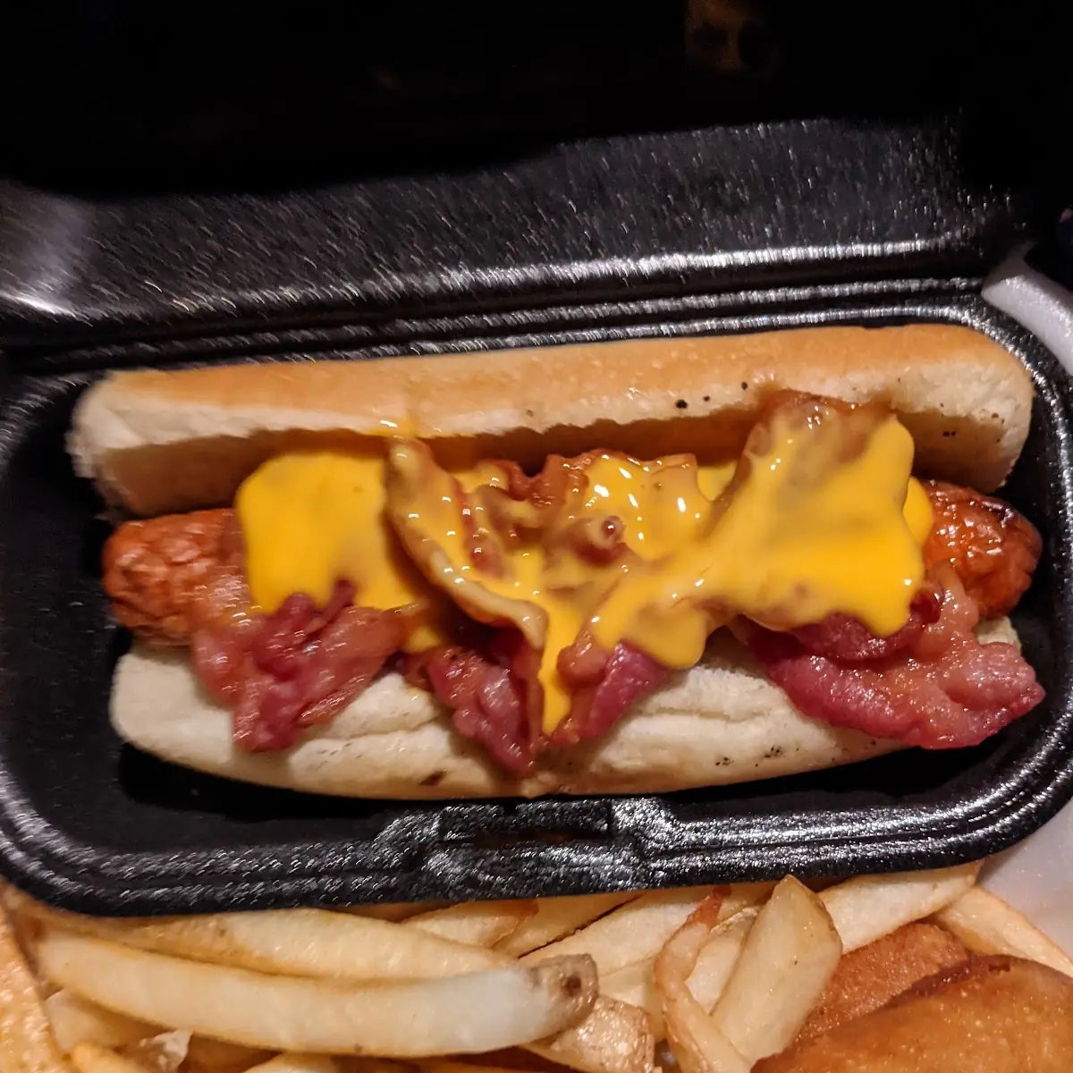 Bacon Cheddar Hot Dog