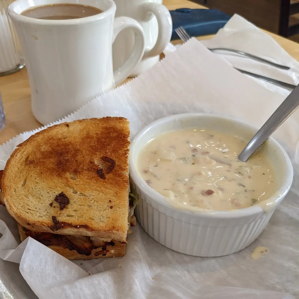 Soup & 12 Sandwich