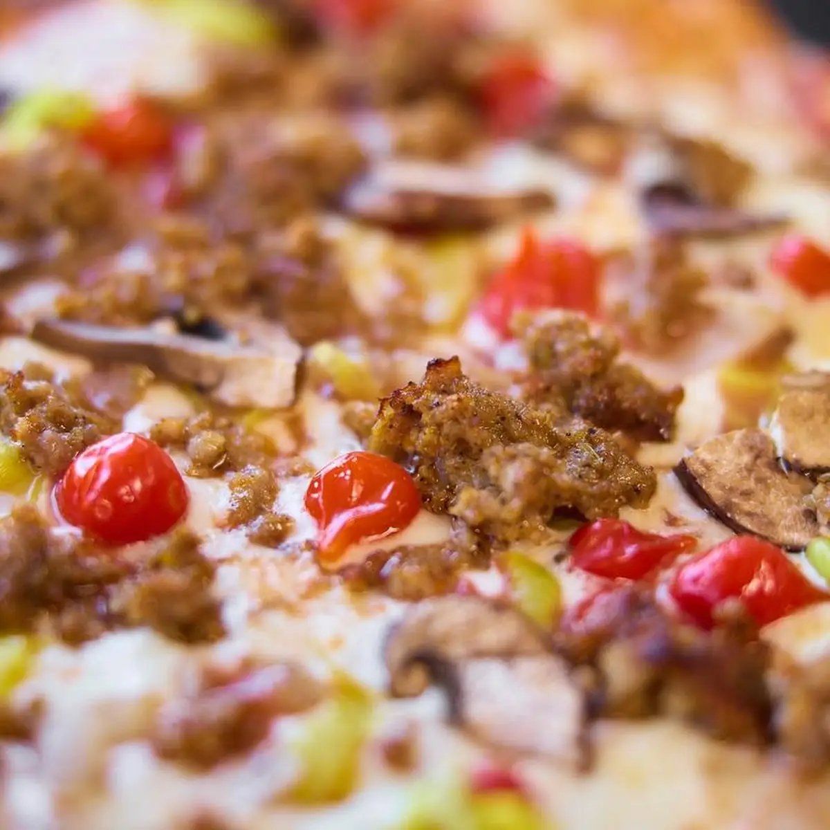 Biscuits & Sausage Gravy Breakfast Pizza