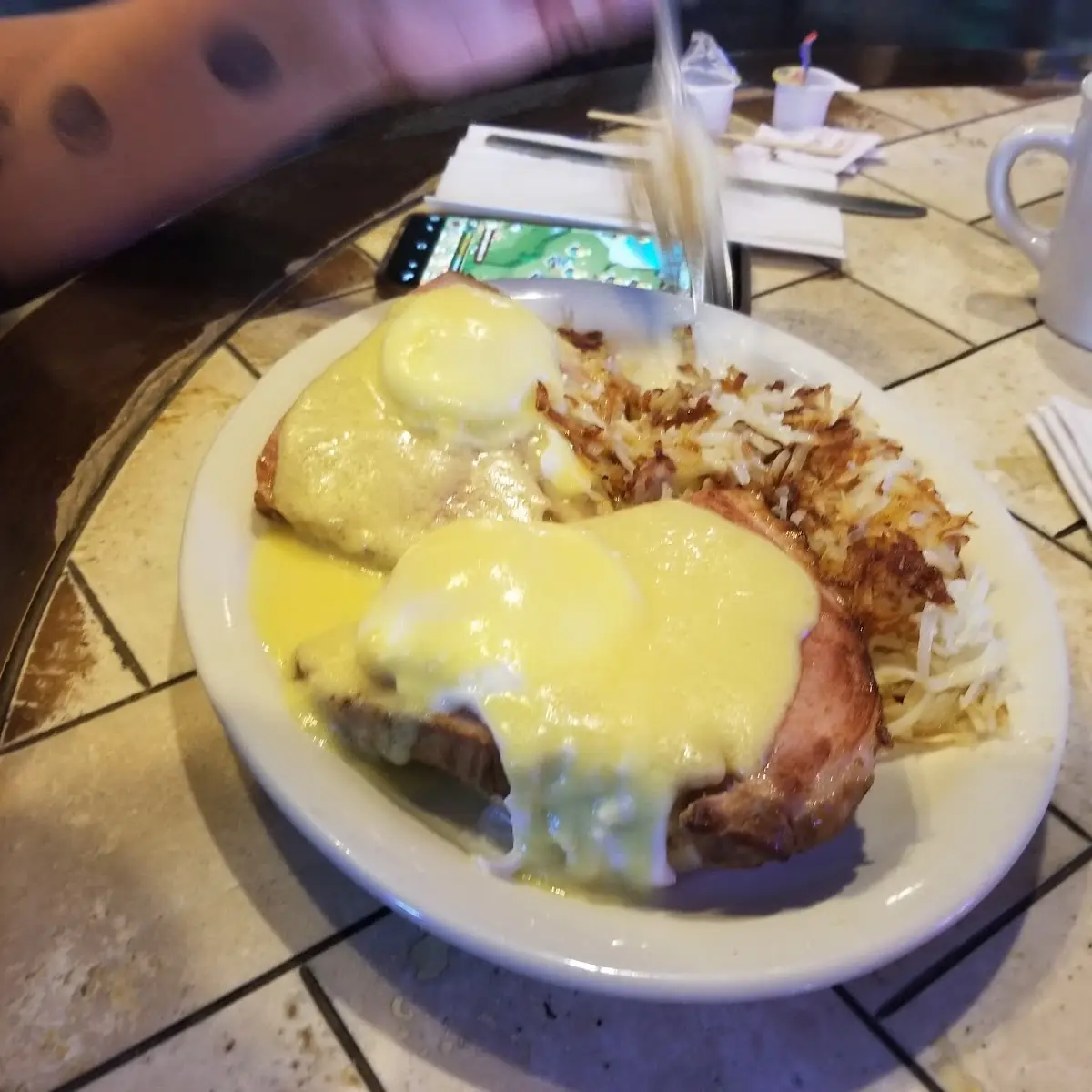 Eggs Benedict