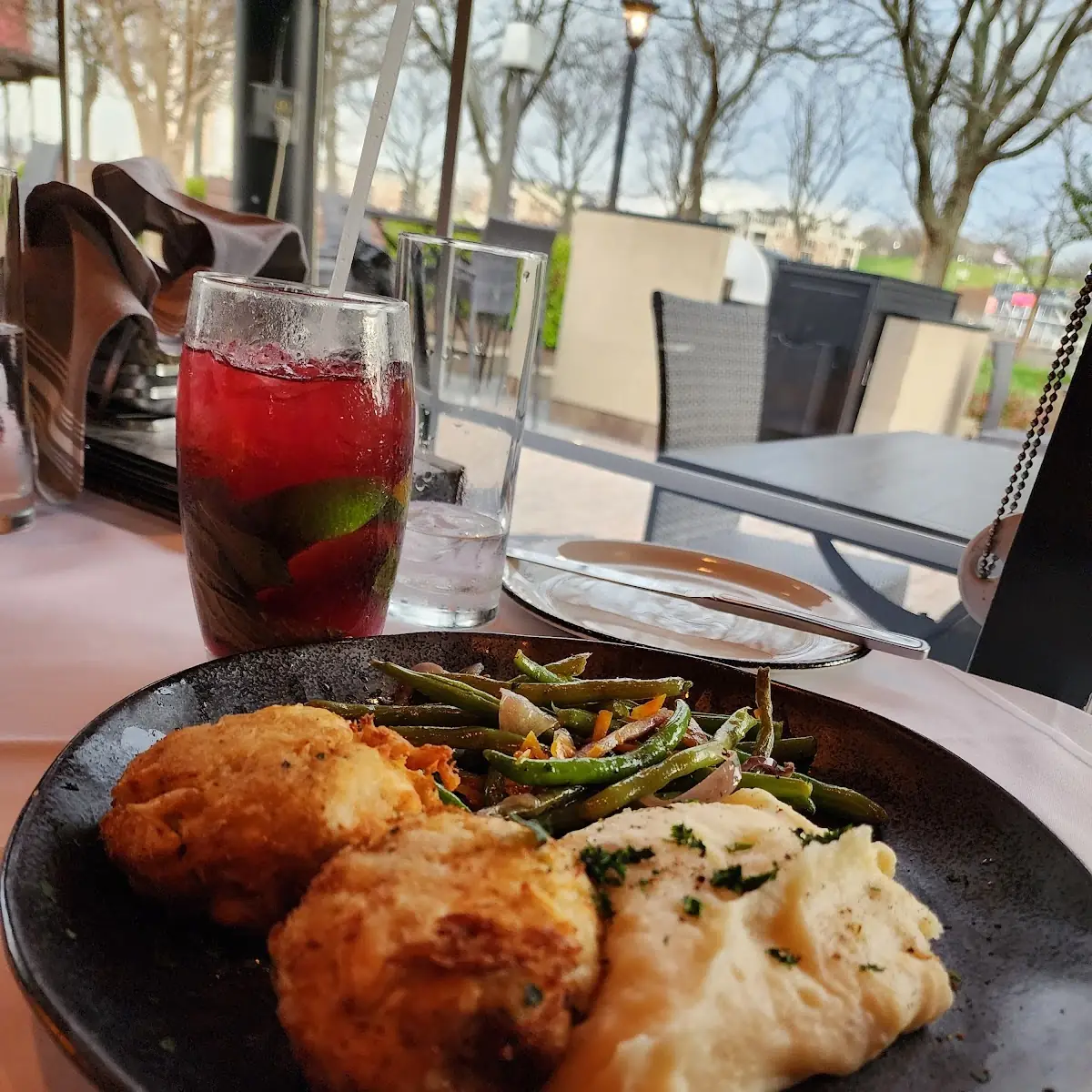 Lump Crab Cakes