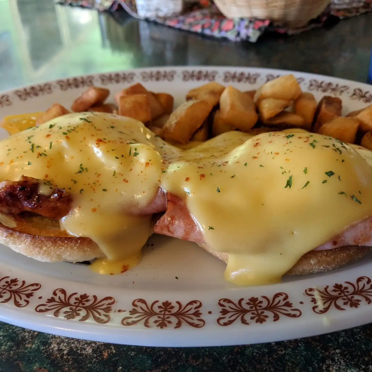 Eggs Benedict