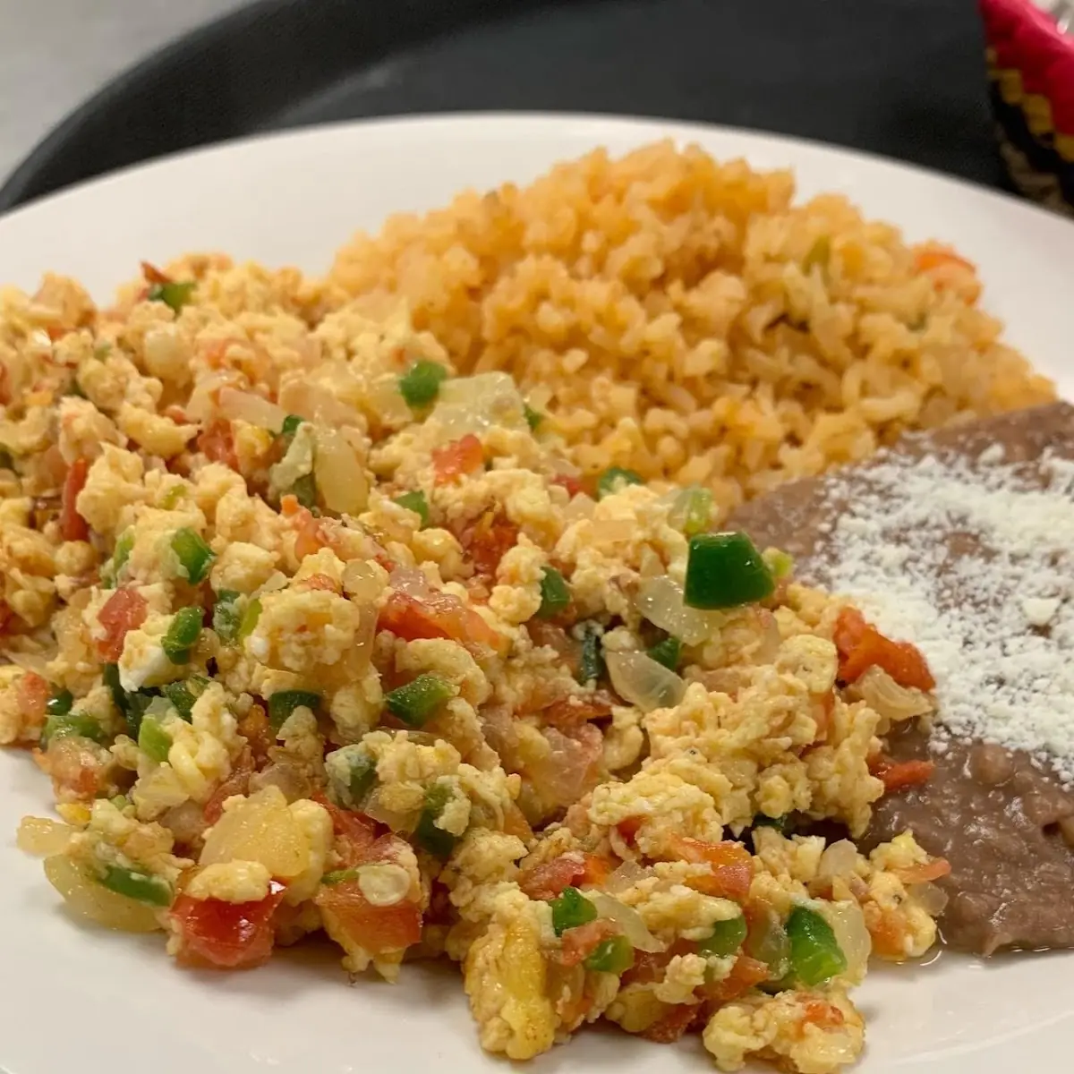 Huevos A la Mexicana