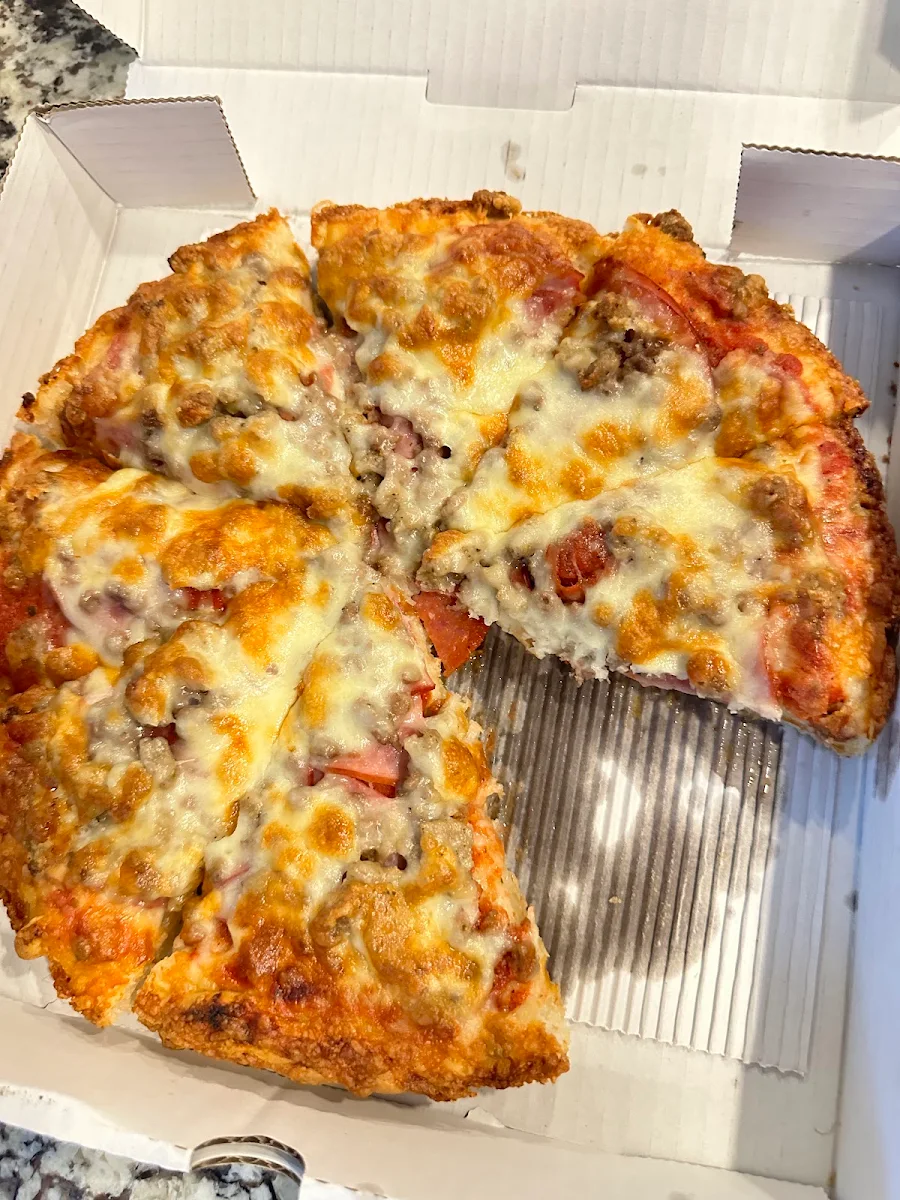 Meat Lovers Pizza, Royal Pizza Keswick