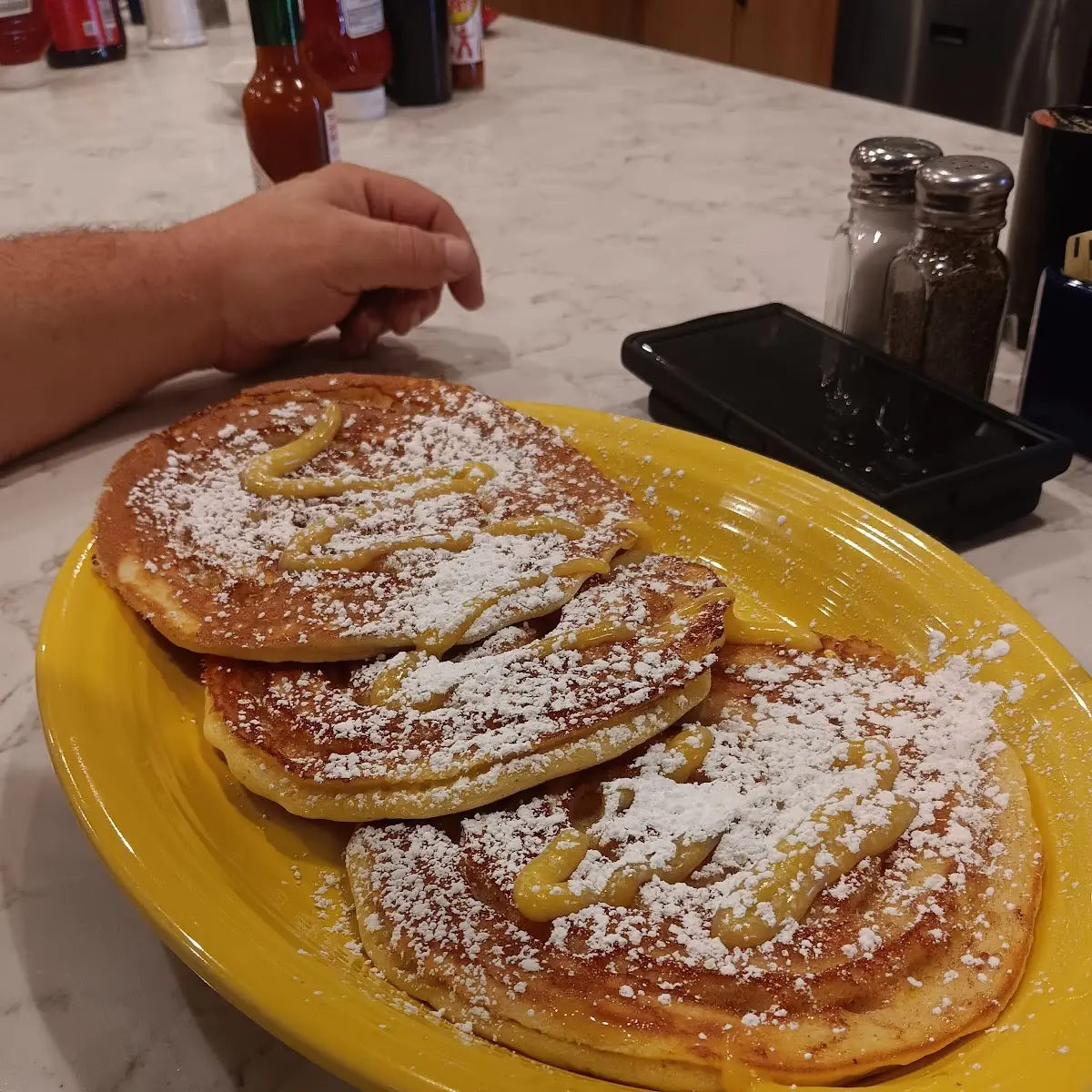 Cinnamon Swirl Pancakes