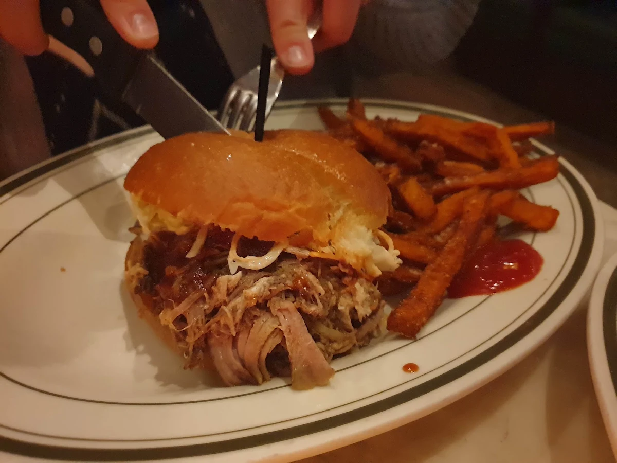 Brickwall Pulled Pork BBQ