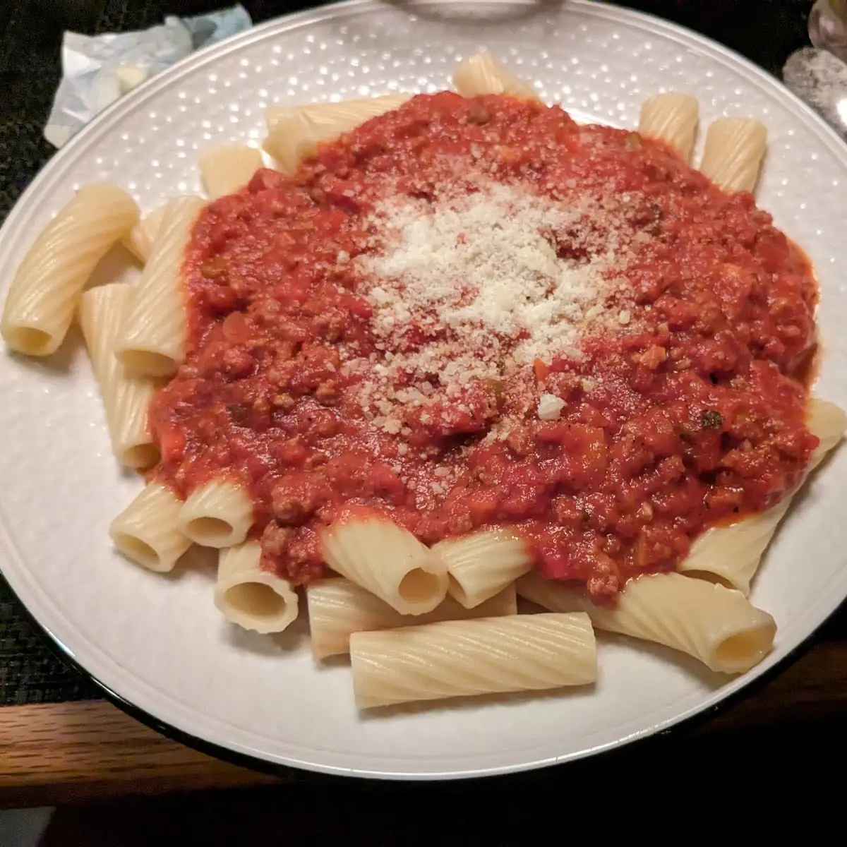 Rigatoni Bolognese