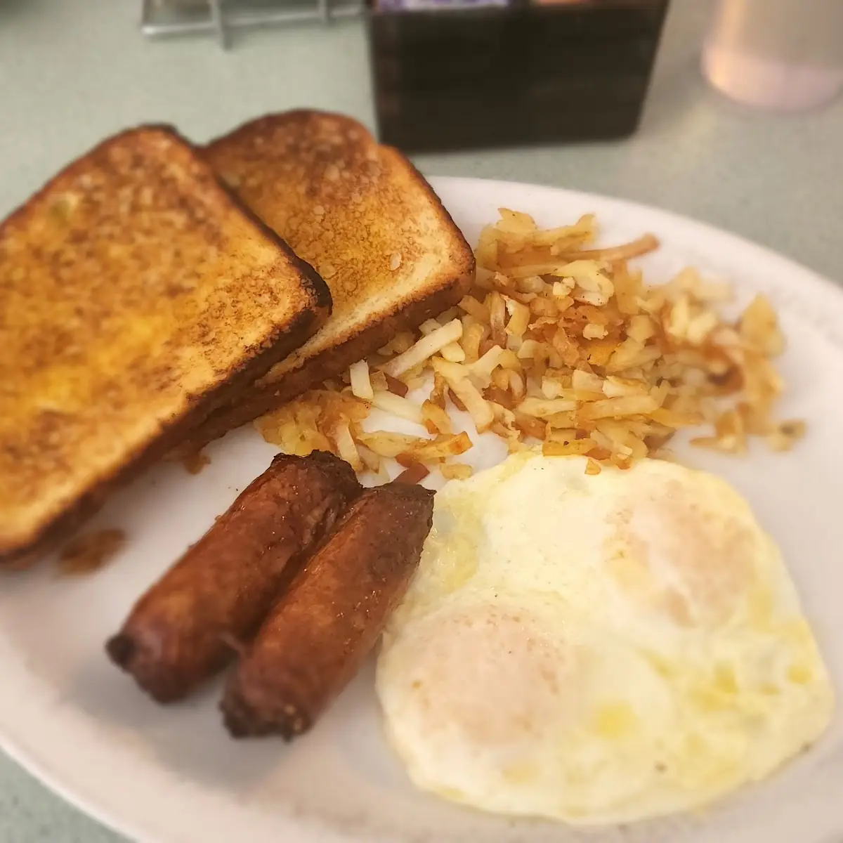 Eggs Corned Beef Hash Hash Browns & Toast