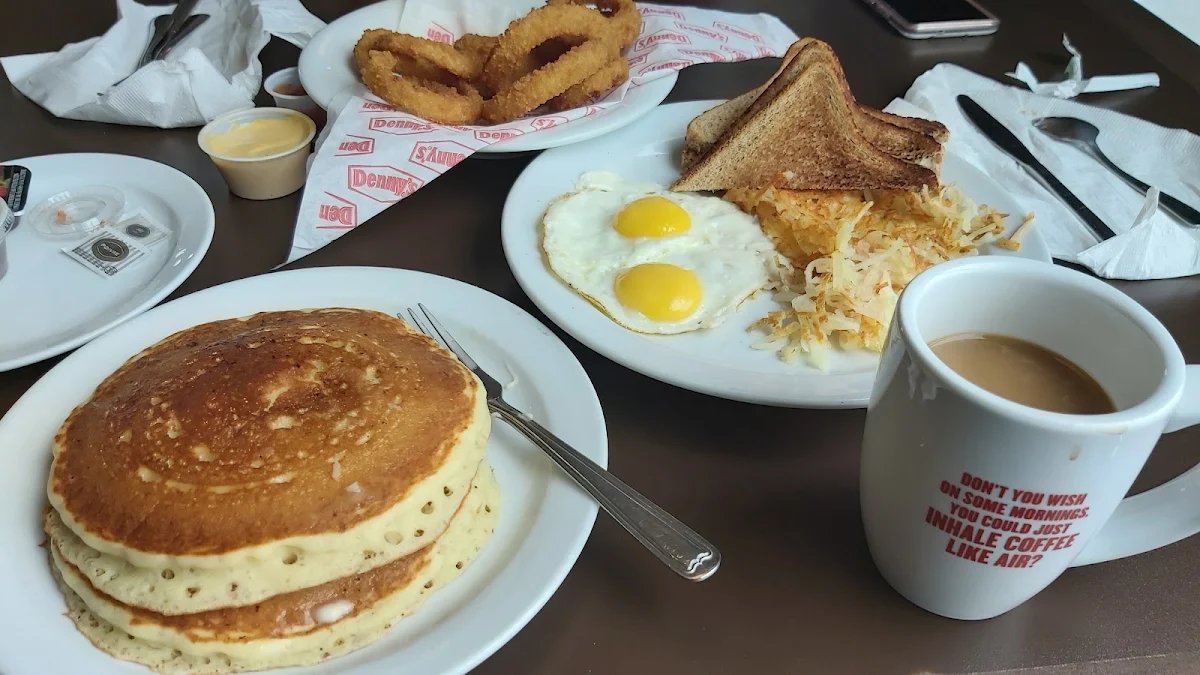 Pancakes with Hash Brown's and Sunnyside Egg, Denny's Restaurant Abbotsford - Mt. Lehman