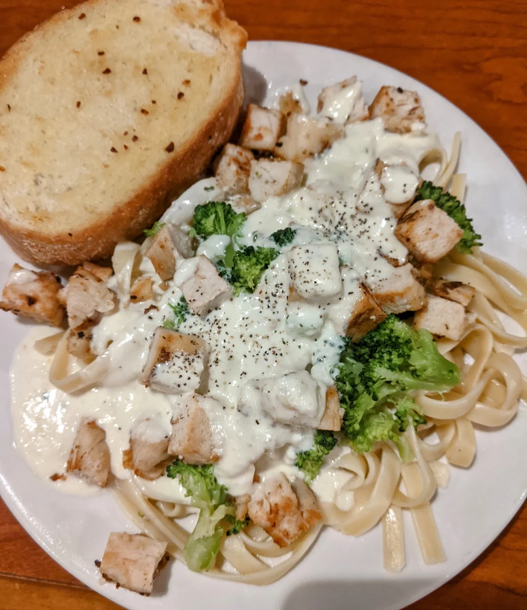Chicken Alfredo