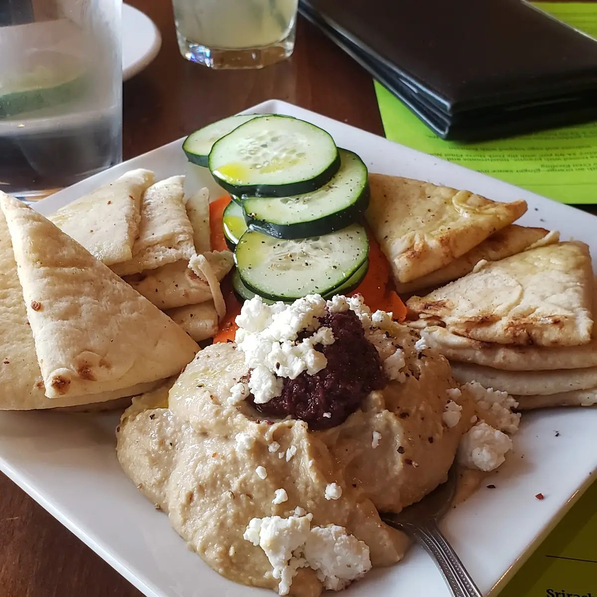 Hummus Plate