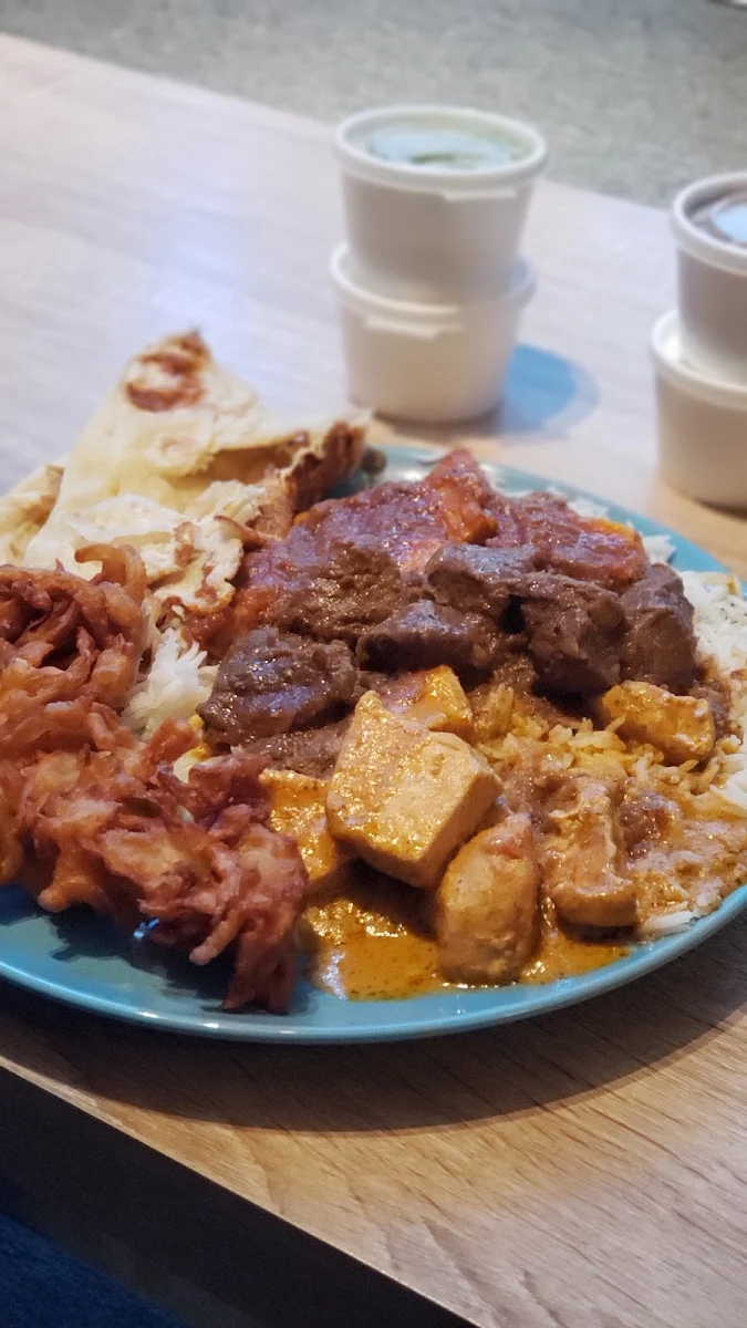 Boeuf Au Cari Poulet, Restaurant Shalimar
