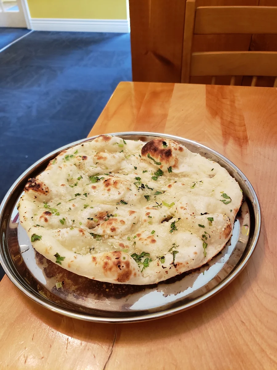 Pain Naan Ail, Restaurant Shalimar
