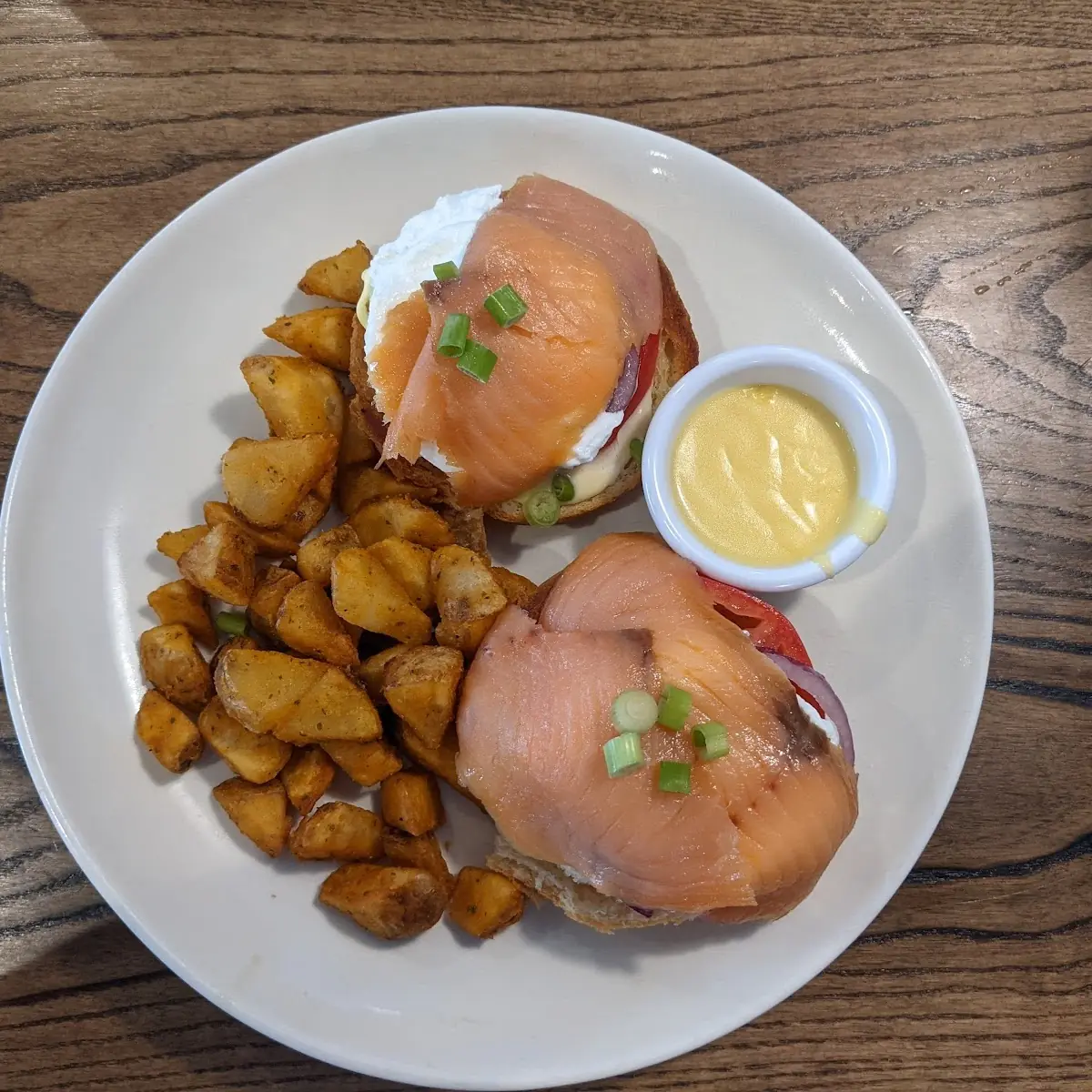 Smoked Salmon Benedicts