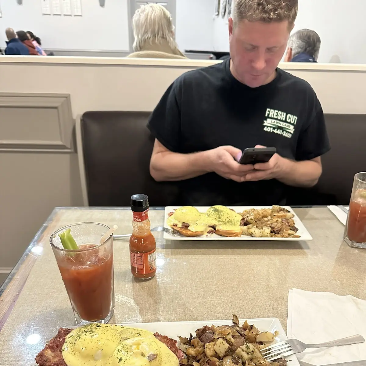 Salmon Benedict