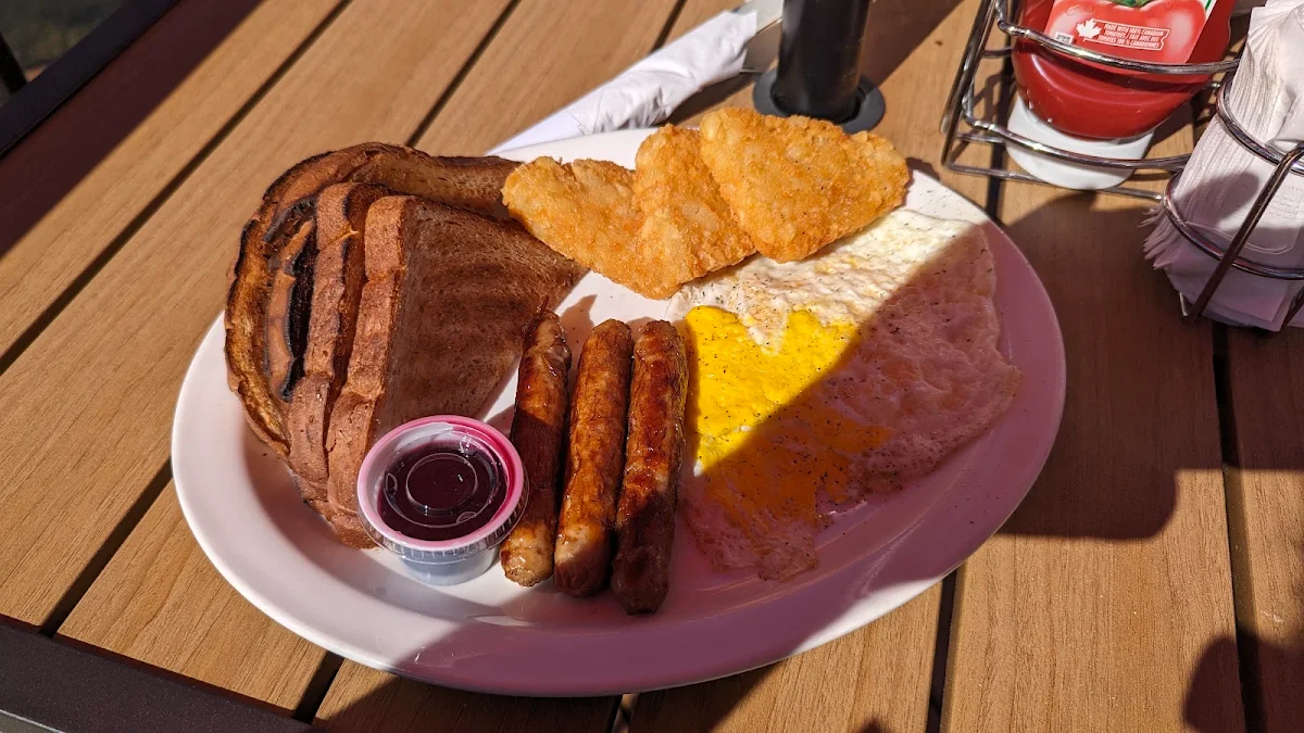 Highlights, Gateway Restaurant and Bakery
