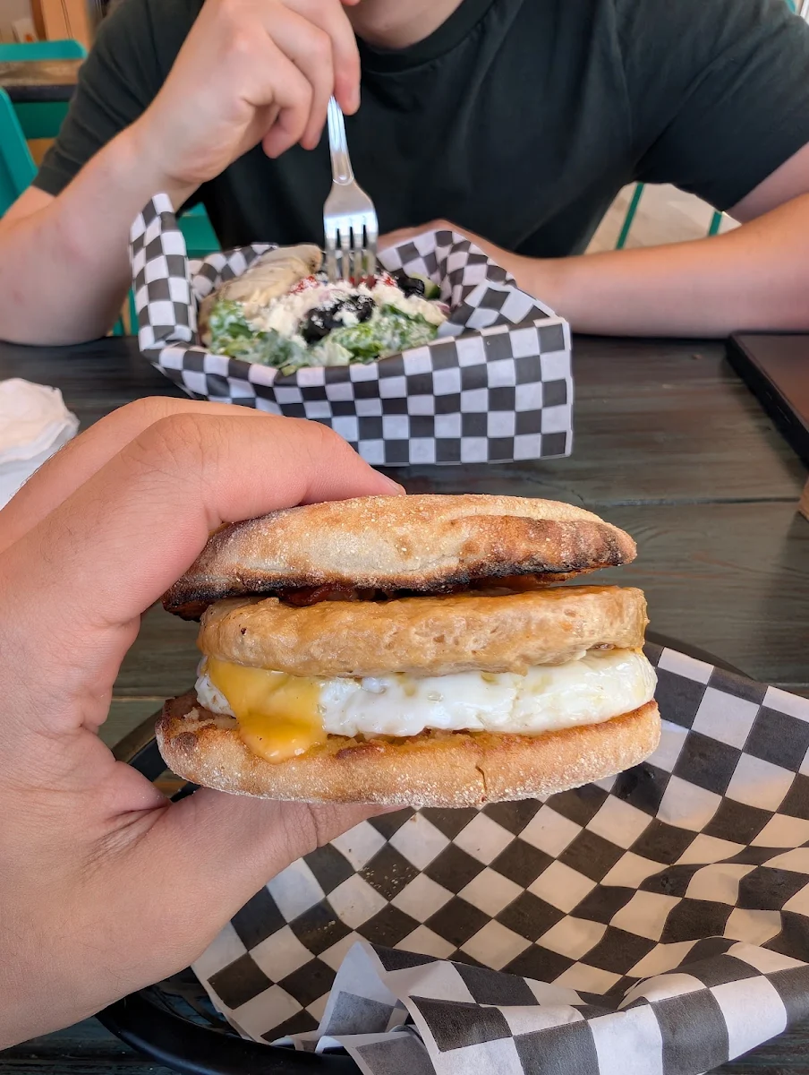 Highlights, Gateway Restaurant and Bakery