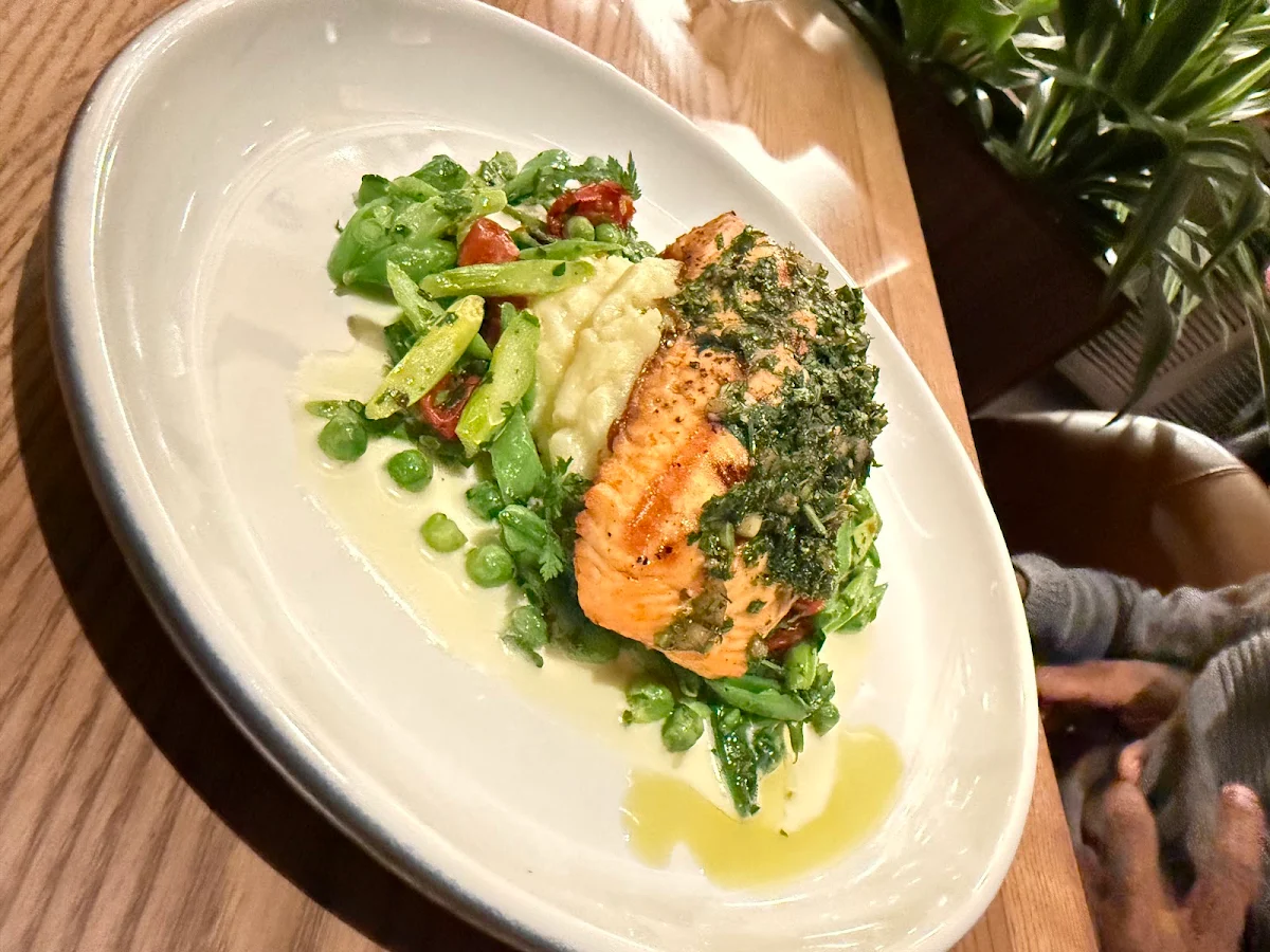 Herb Crush Salmon