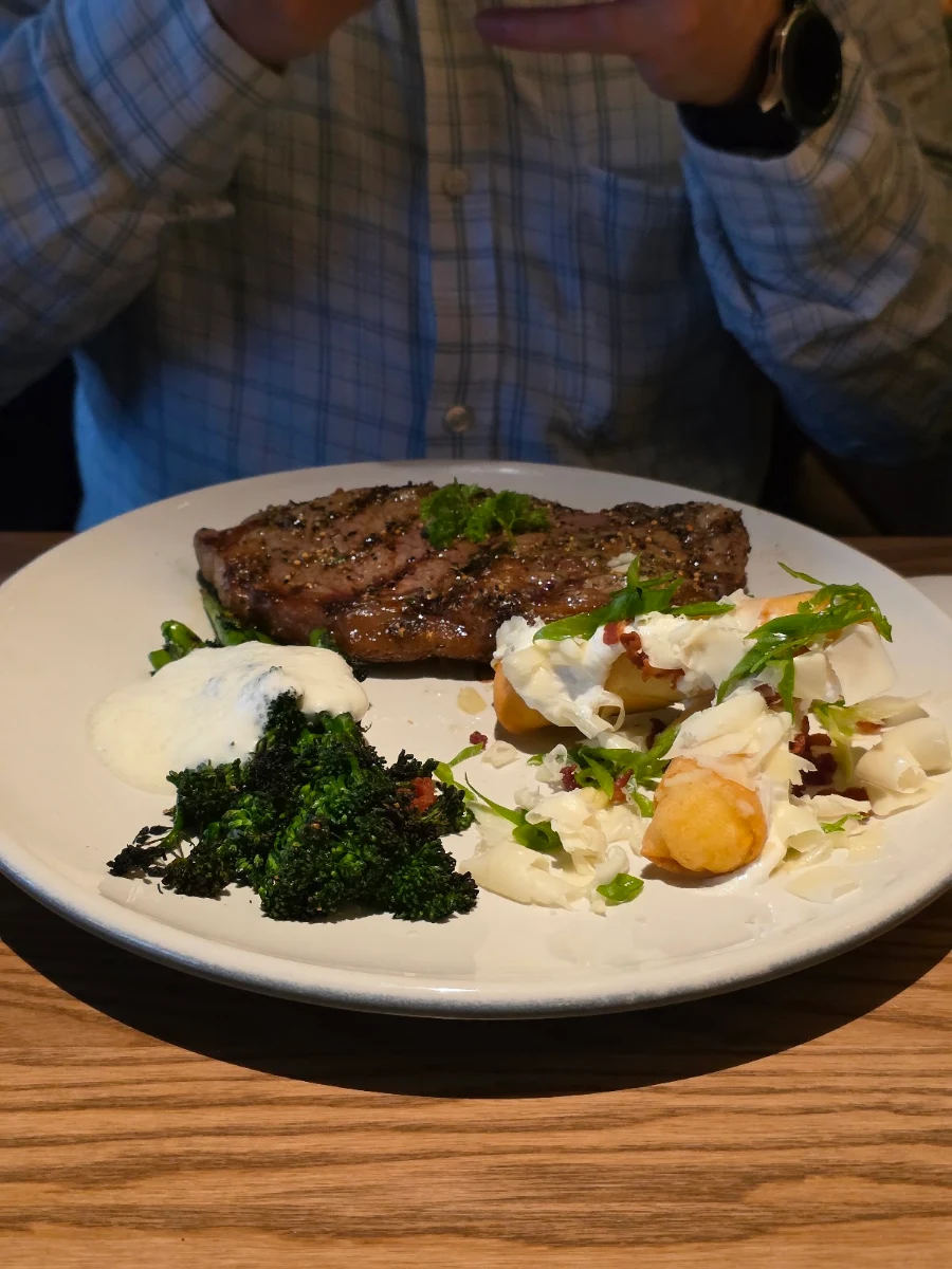 Joey Classic Sirloin