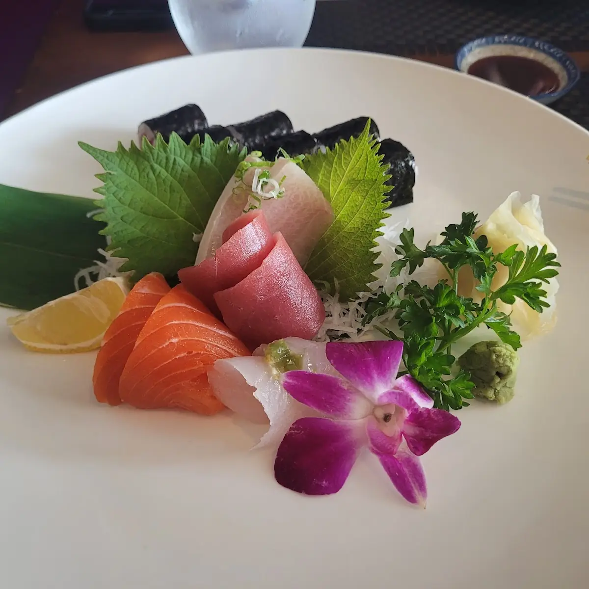 Sushi & Sashimi Lunch